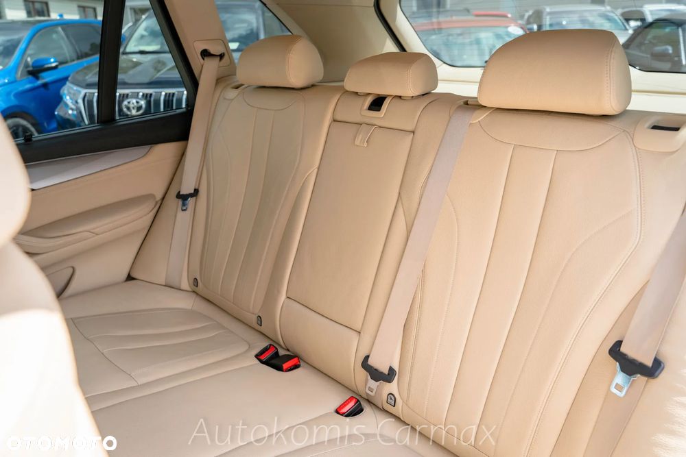 BMW X5 xDrive25d - 22