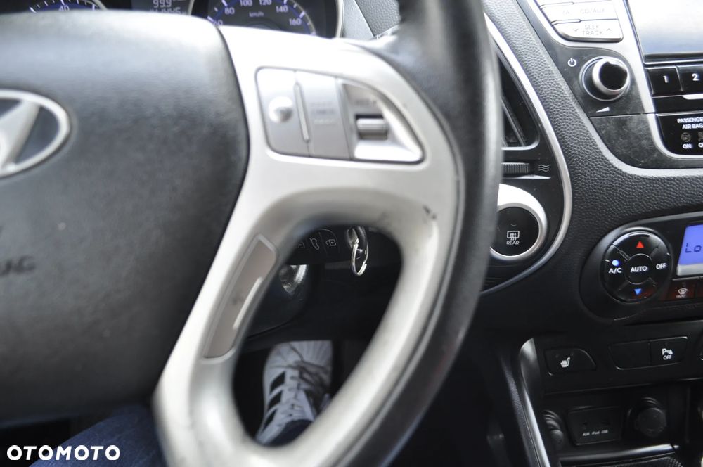 Hyundai ix35 - 12