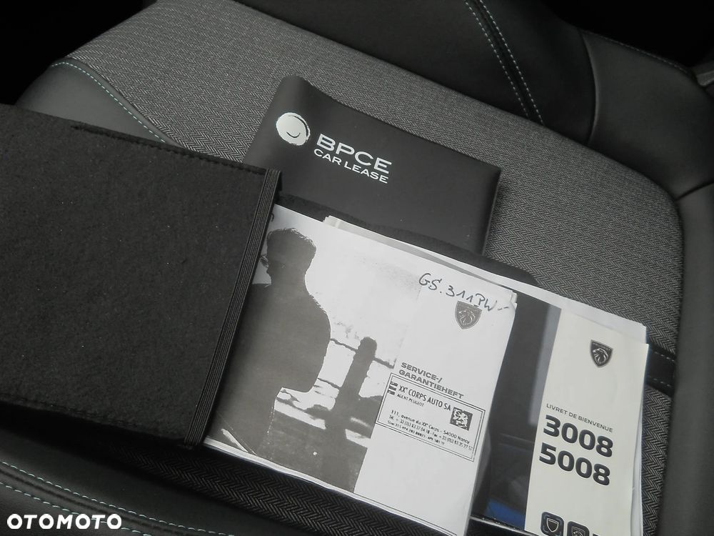 Peugeot 3008 BlueHDi 130 Stop & Start EAT8 Allure - 21
