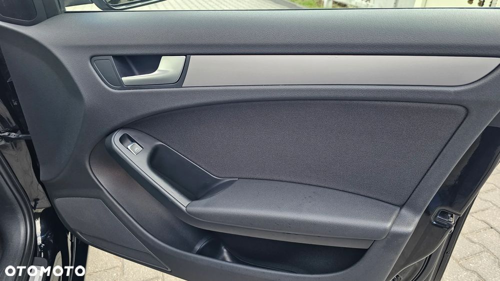 Audi A4 Limousine 2.0 TDI DPF multitronic S line Sportpaket (plus) - 36