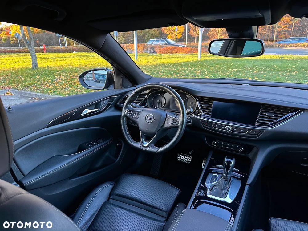 Opel Insignia - 14