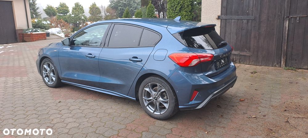 Ford Focus 1.5 EcoBlue Start-Stopp-System ST-LINE DESIGN - 6