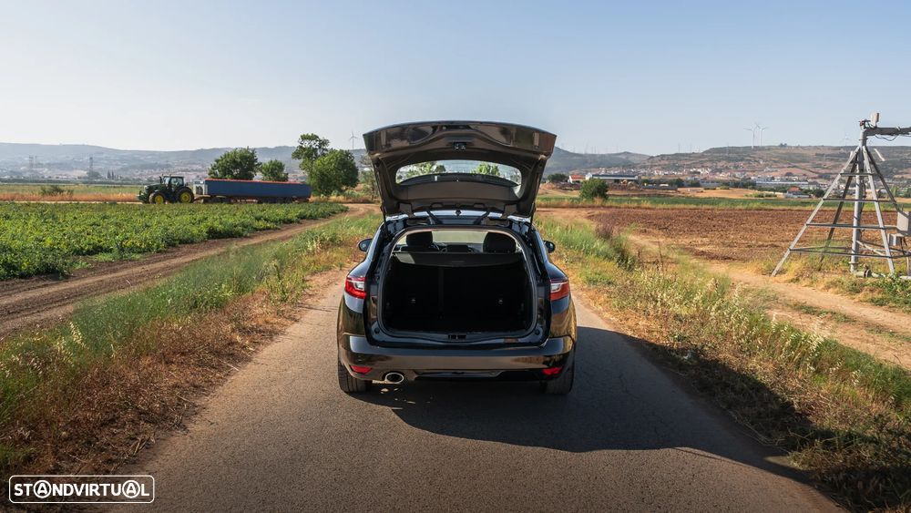 Renault Mégane Sport Tourer 1.5 Blue dCi Limited EDC - 29