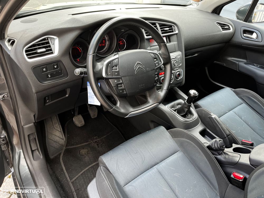 Citroën C4 1.6 HDi Seduction - 10