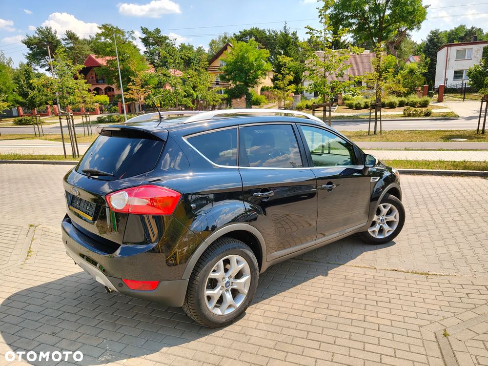 Ford Kuga 2.0 TDCi 4x4 Titanium - 22