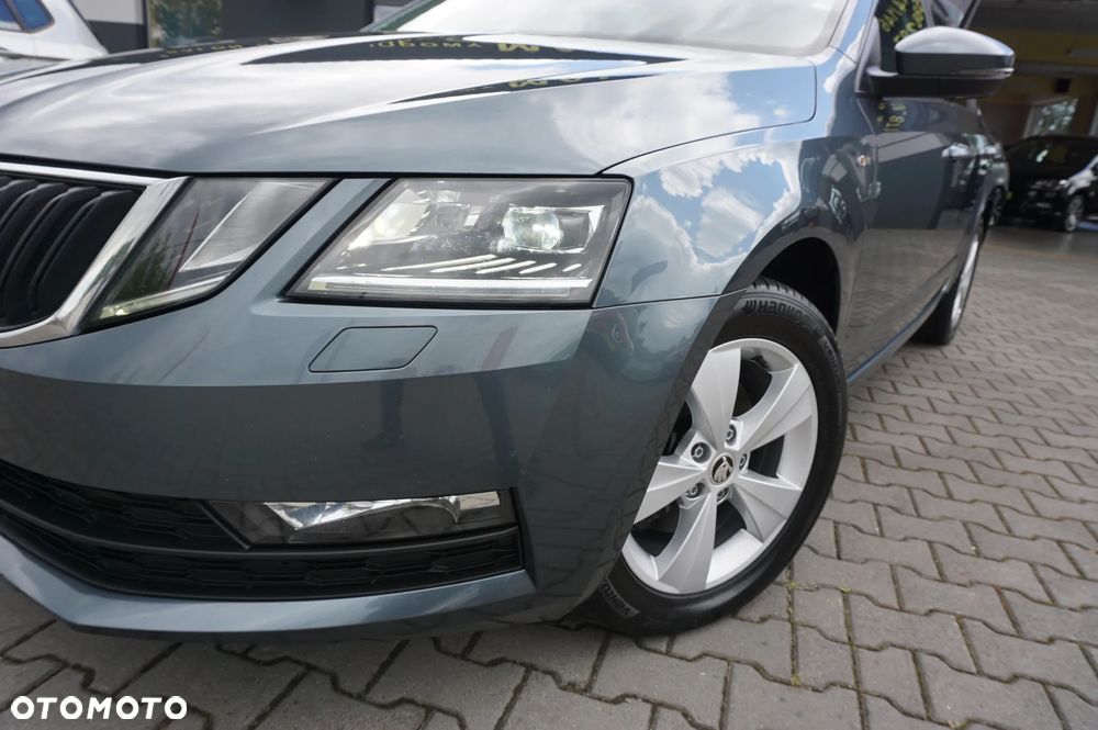 Skoda Octavia 2.0 TDI DSG Soleil - 36