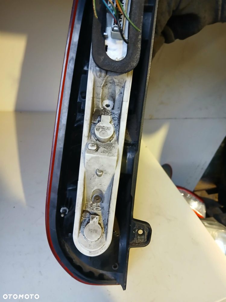 Ford Focus Mk2 kombi  Lift Lampa tylna  prawa. - 5