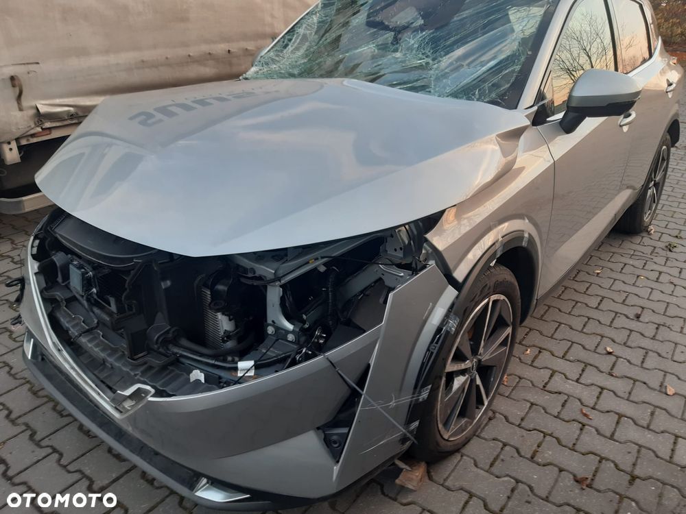 Nissan Qashqai 1.3 DIG-T MHEV N-Connecta Xtronic - 2