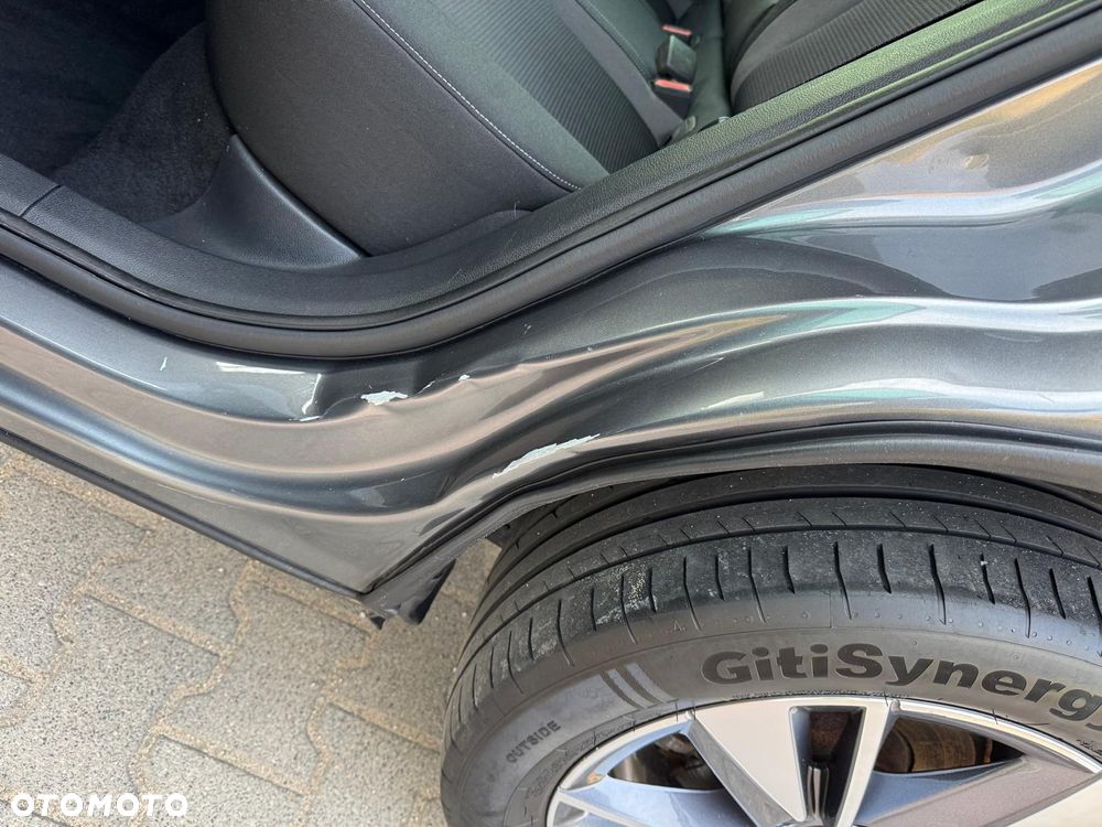 Skoda Karoq 2.0 TDI 4x4 DSG Tour - 12