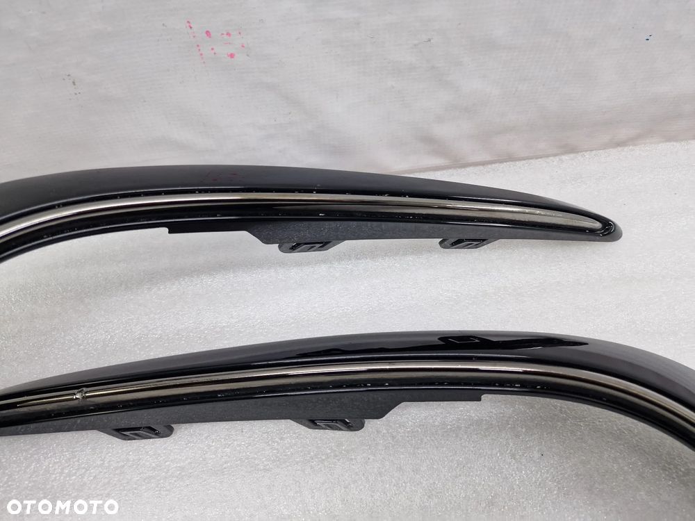 MERCEDES EQS W297 AMG PRAWA KRATKA BOCZNA ZDERZAKA PRZEDNIEGO PRZÓD , NR A2978853402 , NR AUKCJI C/48 - 4