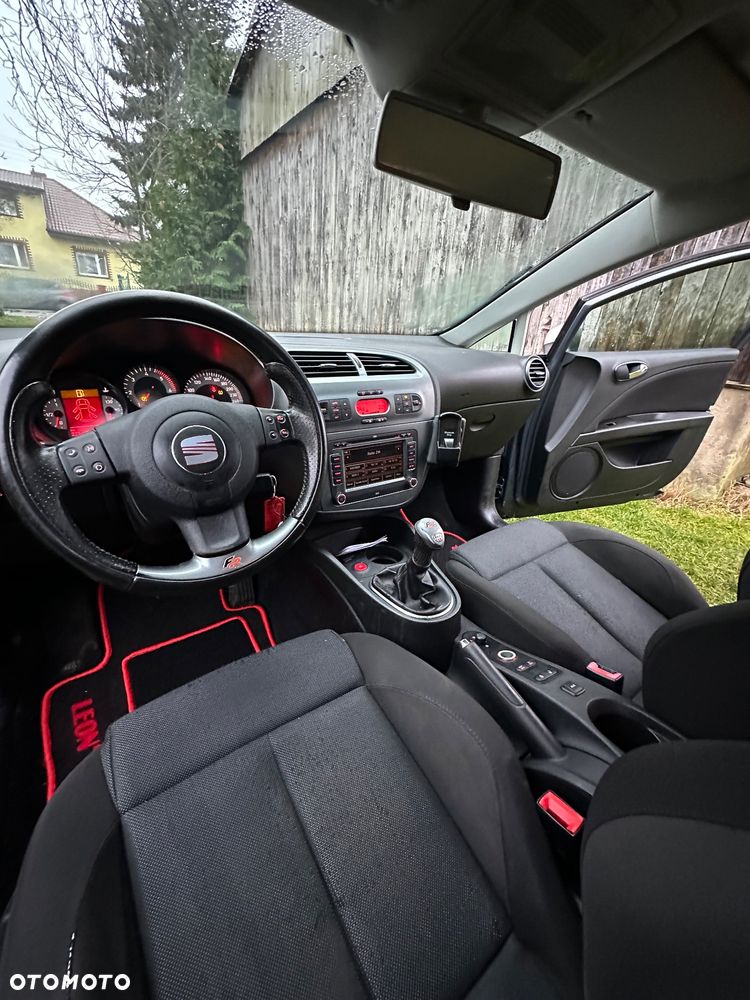 Seat Leon 2.0 TDI DPF FR - 12