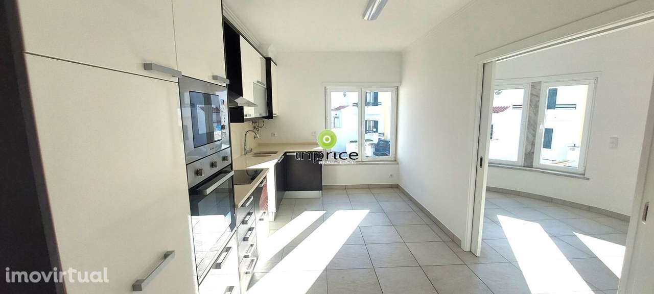 ERICEIRA MORADIA 220m2 com garagem - Grande imagem: 2/37