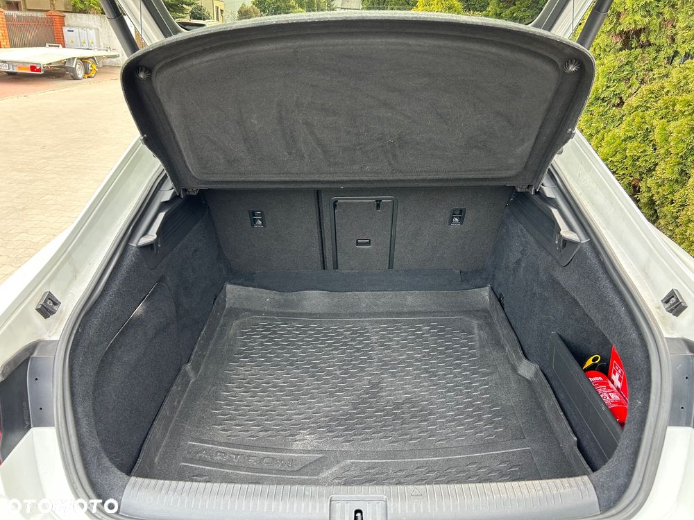 Volkswagen Arteon 2.0 TDI Bi-Turbo SCR 4Mot R-Line DSG - 39