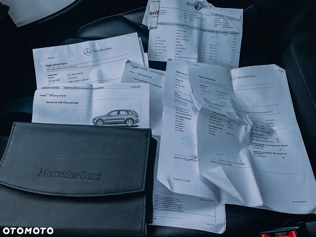 Mercedes-Benz GLC 350 e 4Matic 7G-TRONIC AMG Line - 35