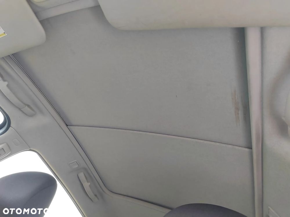 Peugeot 207 90 HDi FAP (Blue Lion) Filou - 17