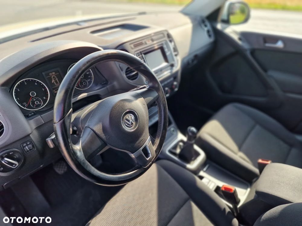 Volkswagen Tiguan 2.0 TDI SCR (BlueMotion Technology) Trendline - 17