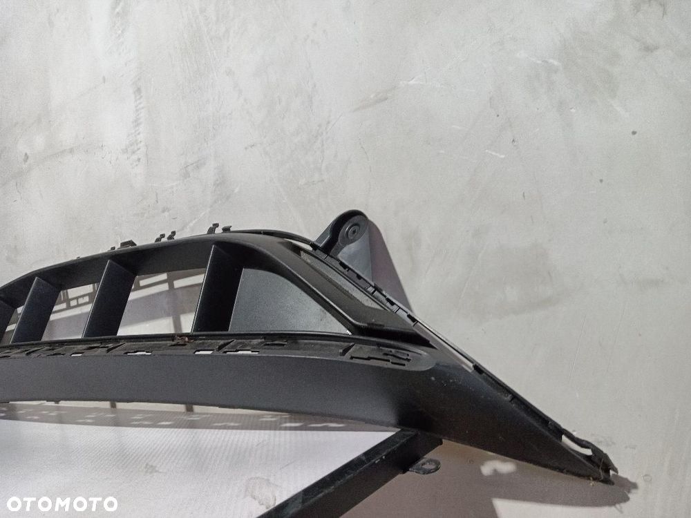 ŚRODKOWA KRATKA ZDERZAKA PRZÓD PRZEDNIA MERCEDES E KLASA W213 LIFT A2138858804 - 3