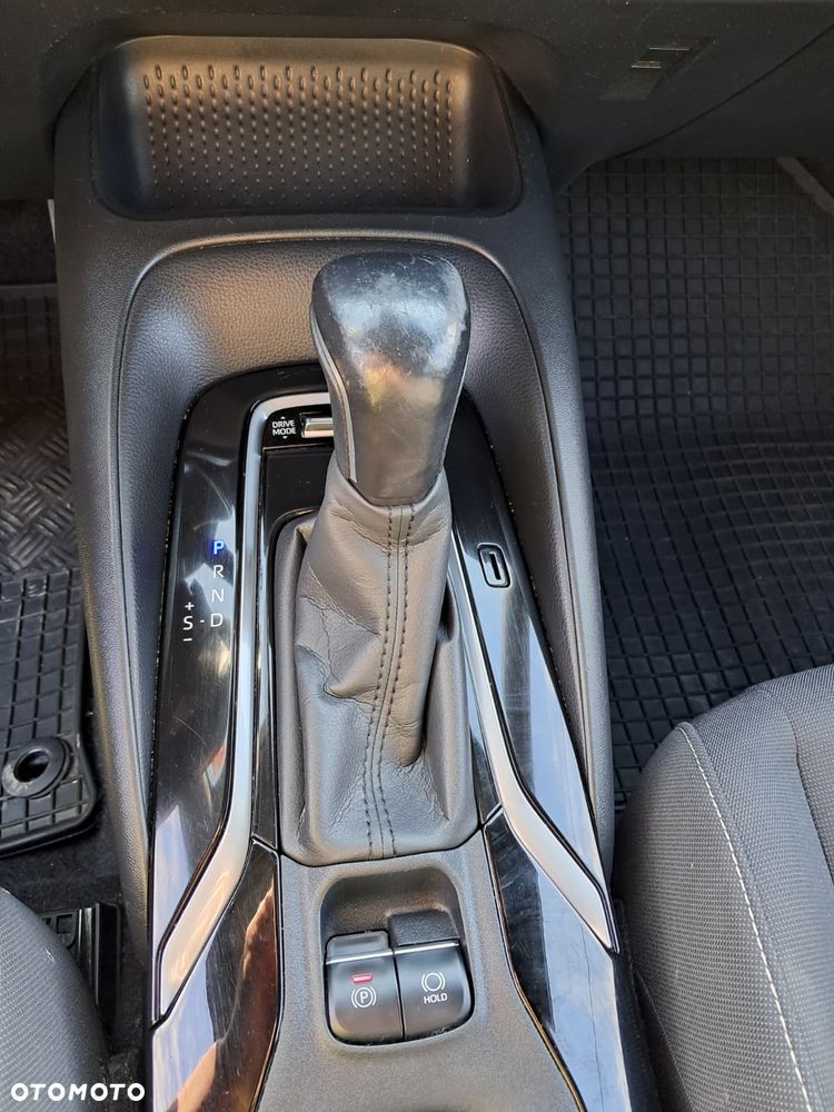Toyota Corolla 2.0 Hybrid Comfort - 10