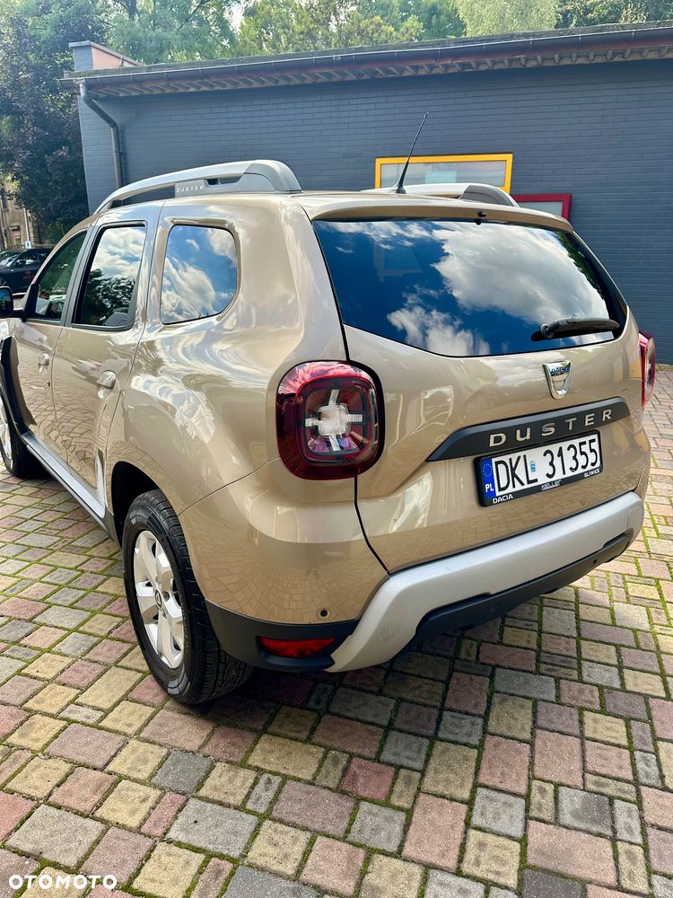 Dacia Duster 1.6 SCe Urban Explorer S&S - 4