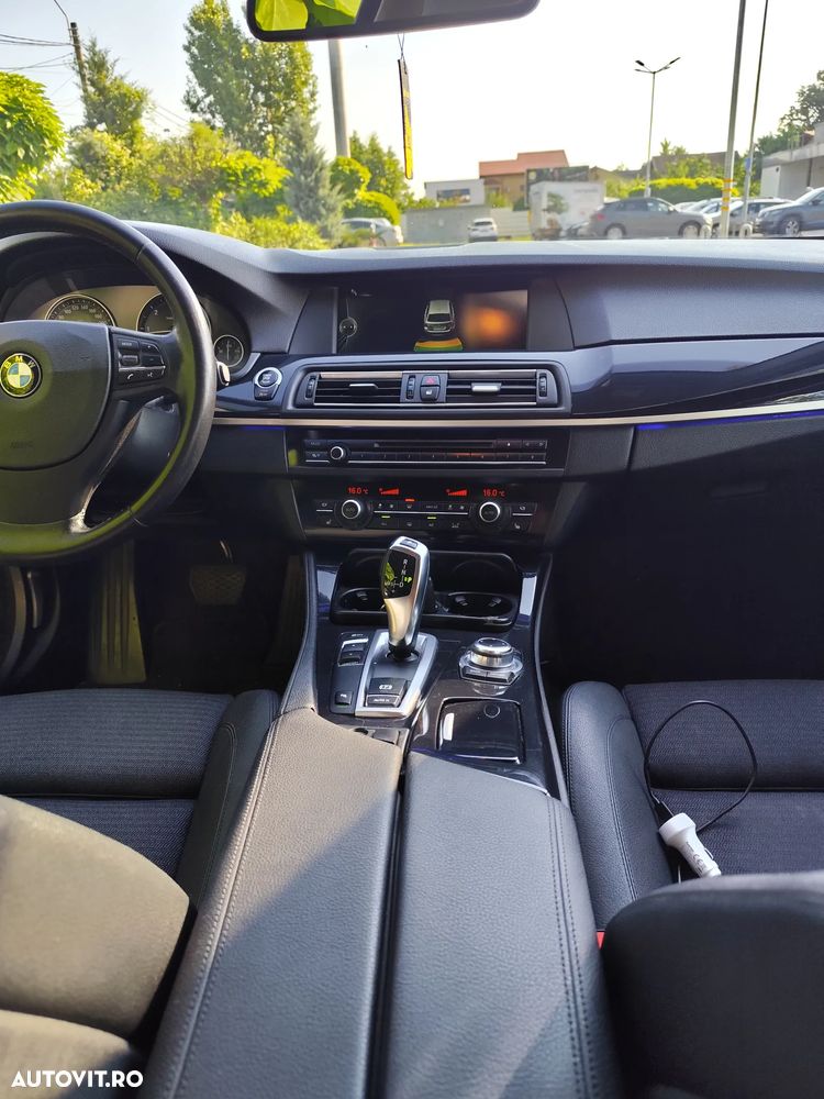 BMW Seria 5 520d Aut. - 9