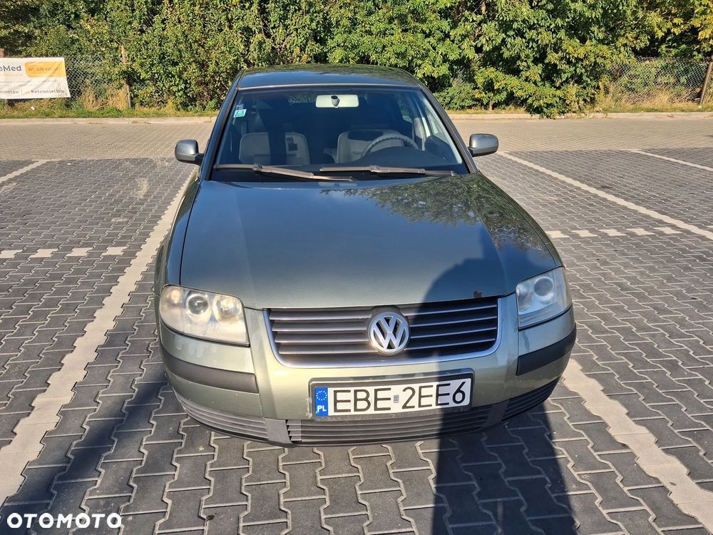 Volkswagen Passat 1.9 TDI - 12