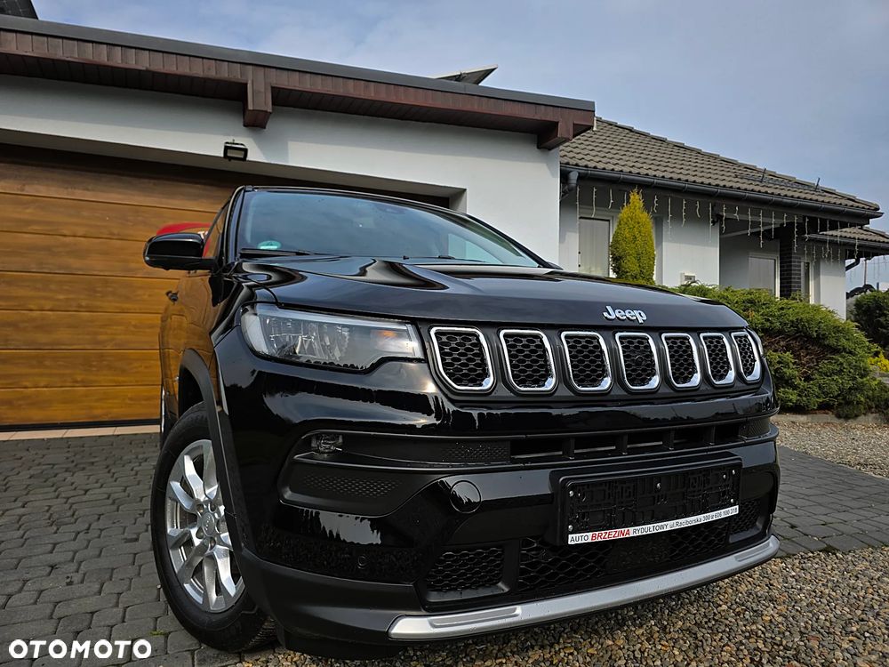 Jeep Compass 1.5 GSE T4 48V e-Hybrid Automatik - 6