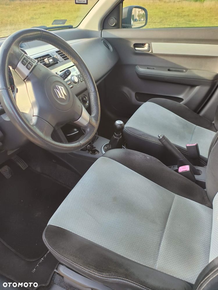 Suzuki Swift 1.3 GLX / Comfort - 6