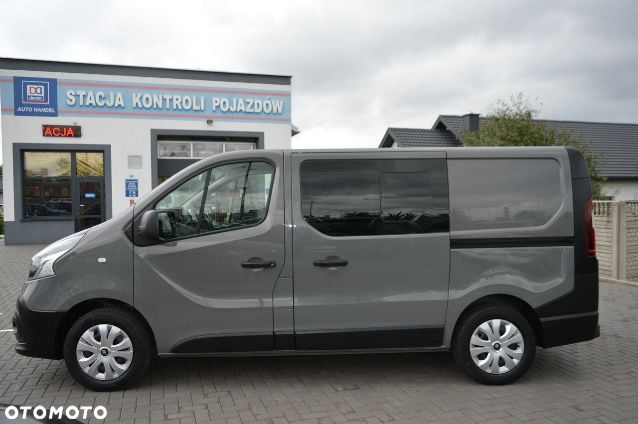 Renault Trafic - 12