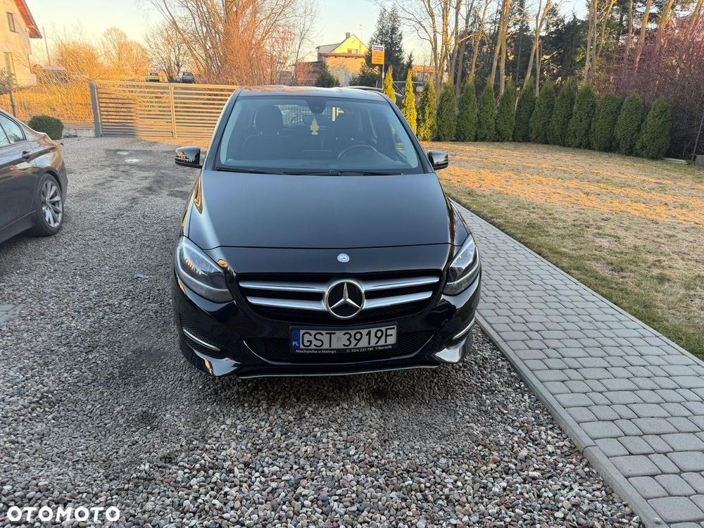 Mercedes-Benz Klasa B 160 7G-DCT Edition - 3