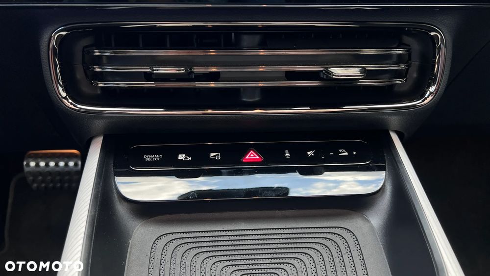 Mercedes-Benz GLB 250+ EQ 85kWh - 33