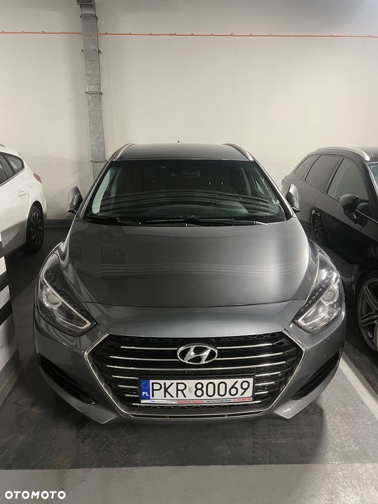 Hyundai i40 Kombi blue 1.7 CRDi DCT Premium - 2