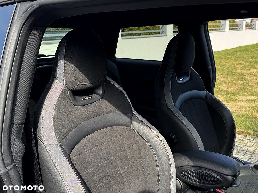 MINI Cooper S John Works Trim sport - 34