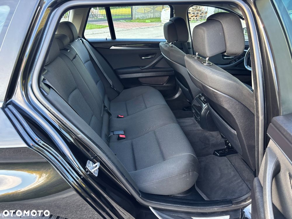 BMW Seria 5 - 25