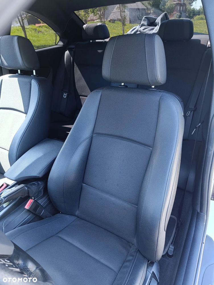 BMW Seria 1 - 19