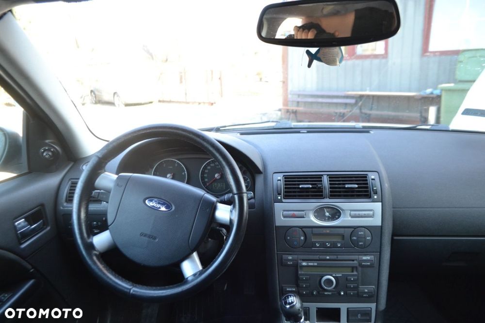 Ford Mondeo - 6
