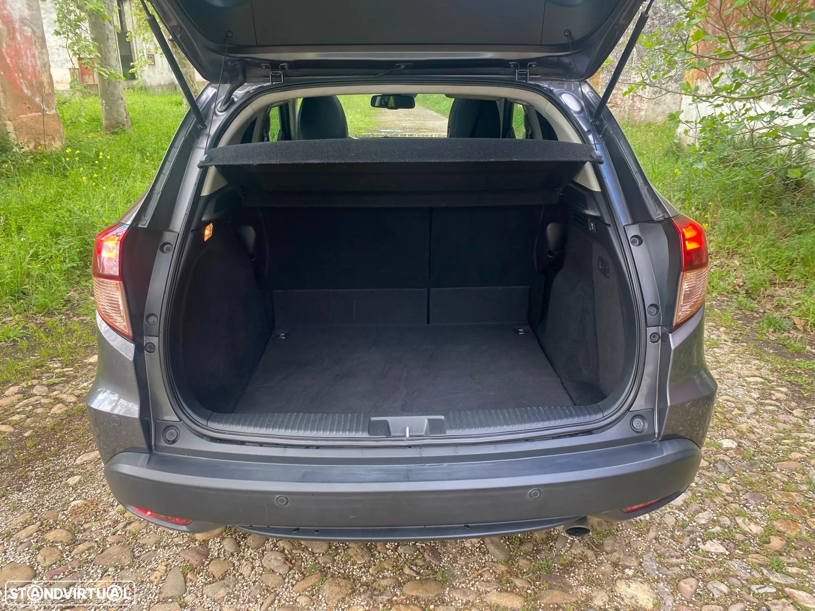 Honda HR-V 1.5 i-VTEC Executive - 32