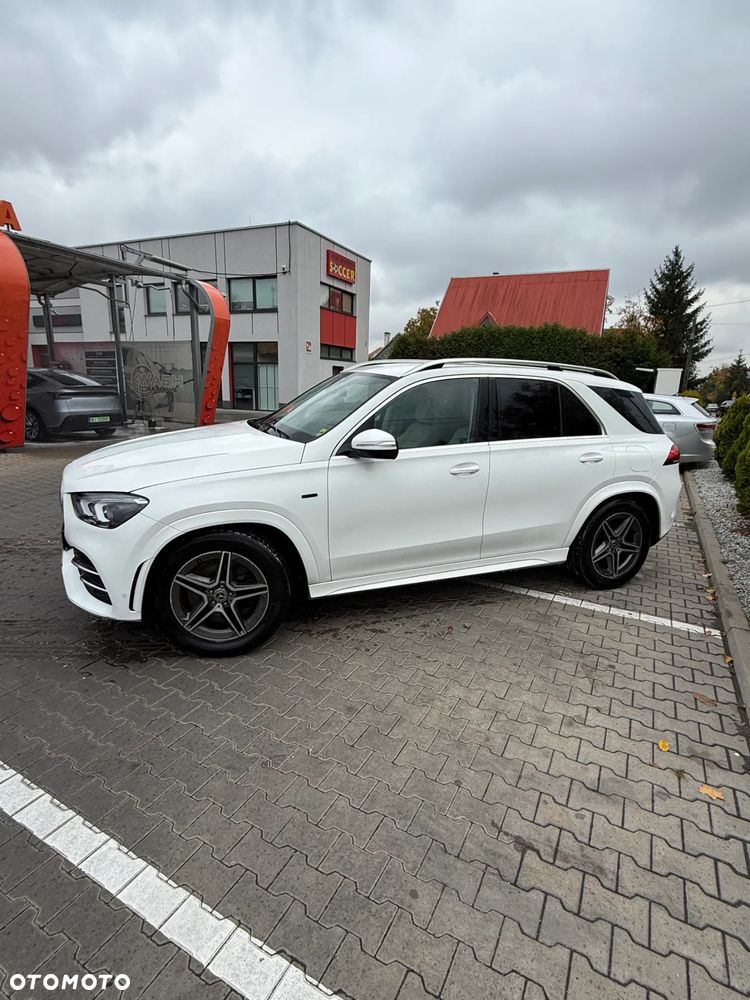 Mercedes-Benz GLE 350 e 4-Matic - 2