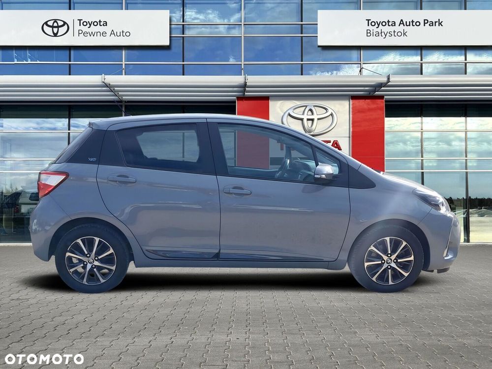 Toyota Yaris 1.5 Premium - 6