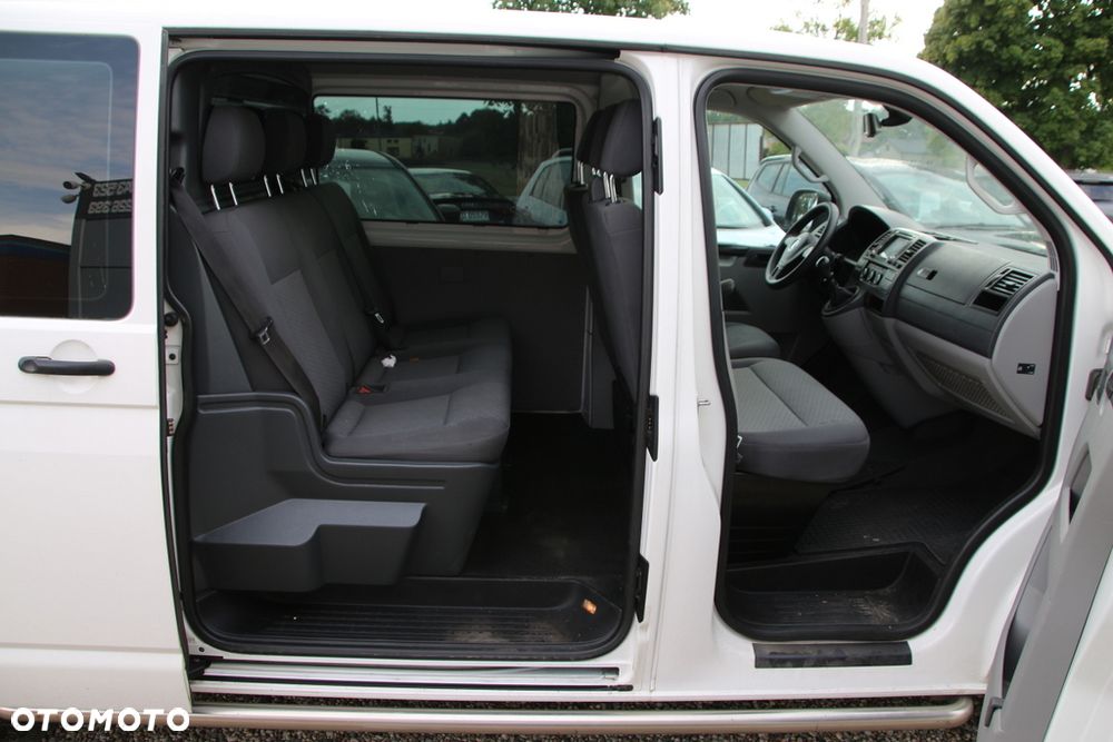 Volkswagen Transporter Lang EU5 - 13