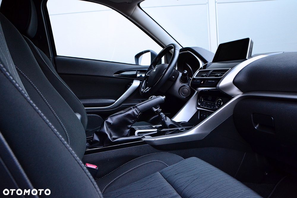 Mitsubishi Eclipse Cross 1.5 T-MIVEC ClearTec 2WD Intro Edition - 16