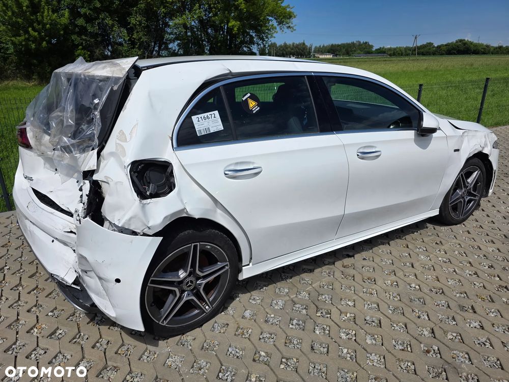 Mercedes-Benz Klasa A ver-250-e-phev-amg-line-8g--dct - 15