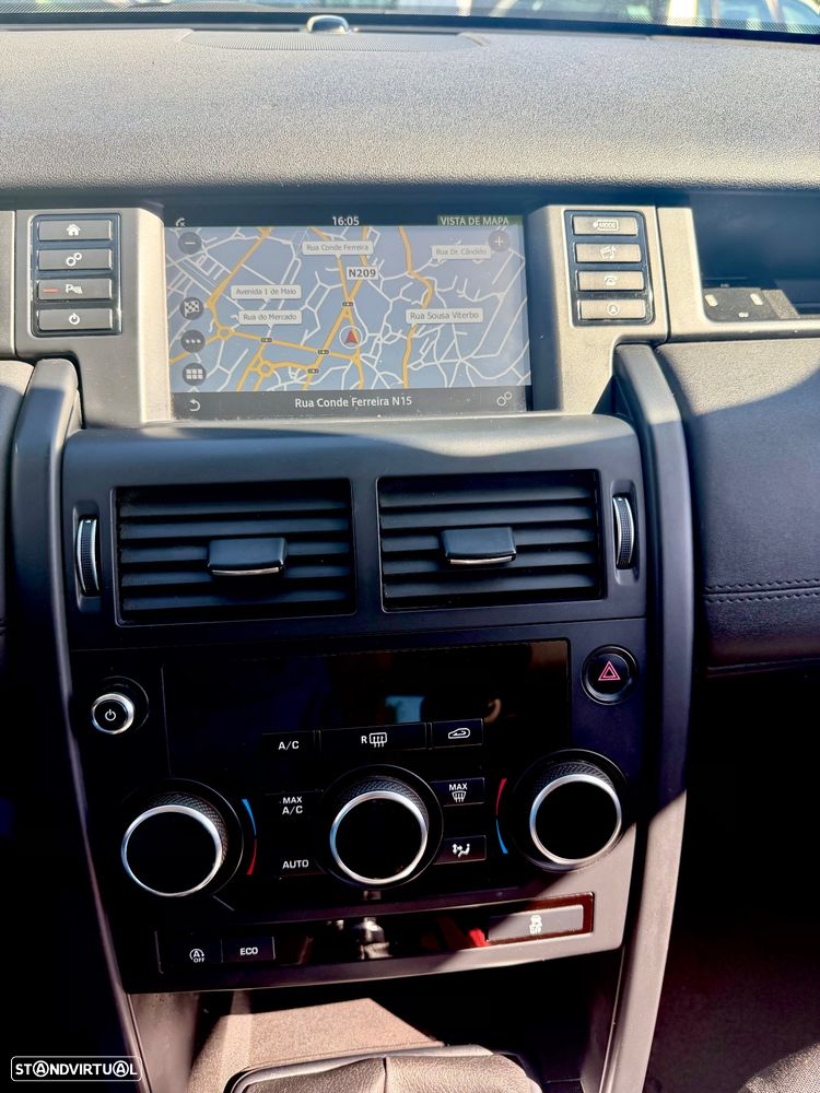 Land Rover Discovery Sport 2.0 eD4 - 12