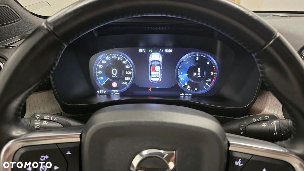 Volvo XC 40 D4 AWD Inscription - 19