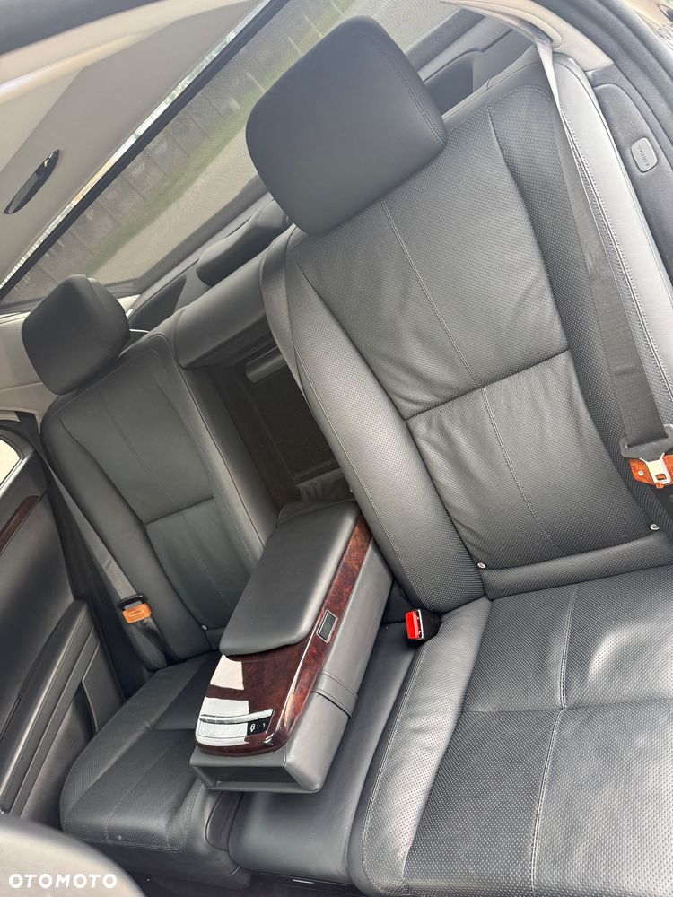 Mercedes-Benz Klasa S 500 7G-TRONIC - 16