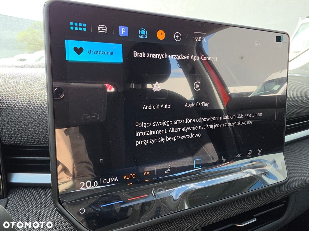 Volkswagen T-Roc - 19