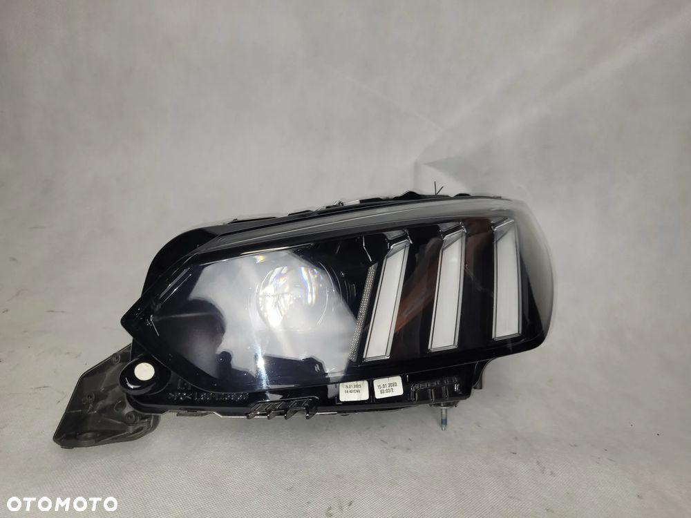 PEUGEOT 2008 II - LAMPA LAMPY PRZEDNIE PRZÓD - 5