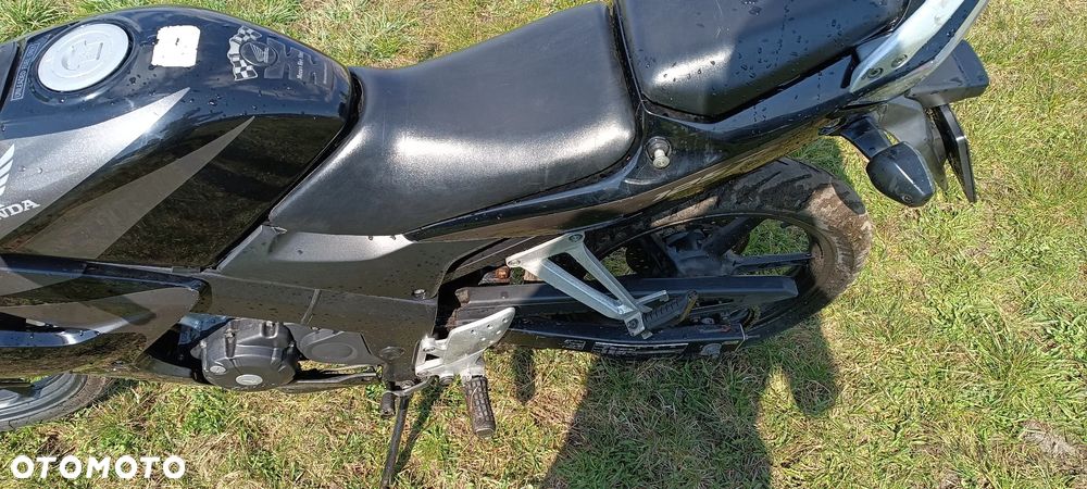 Honda CBR - 16