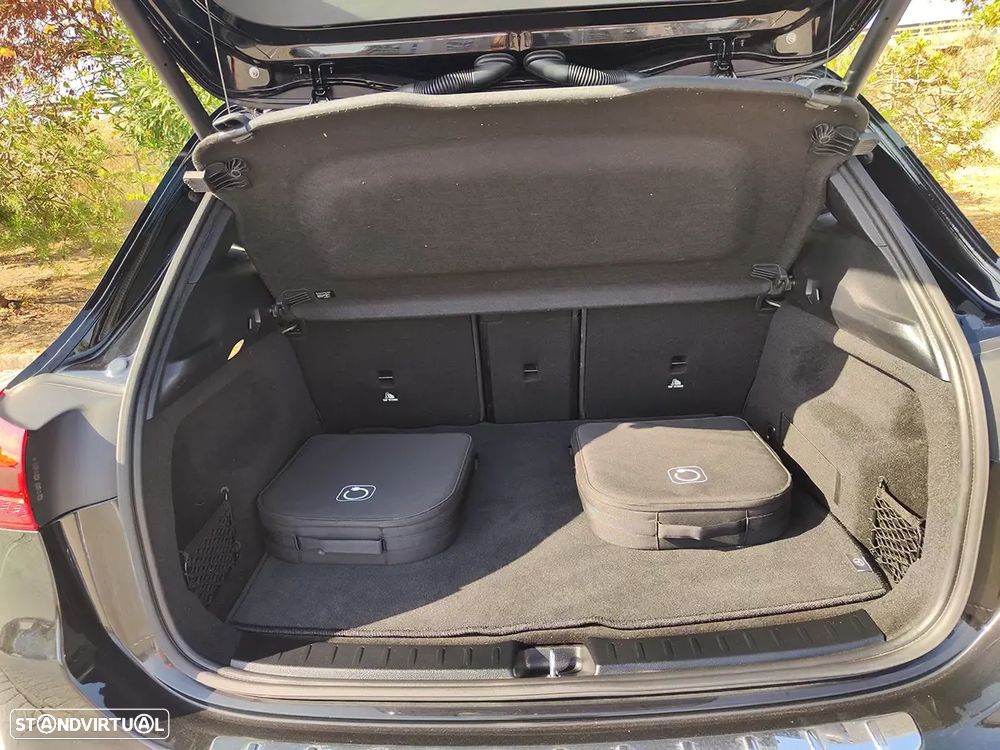 Mercedes-Benz EQA 250+ Progressive - 9