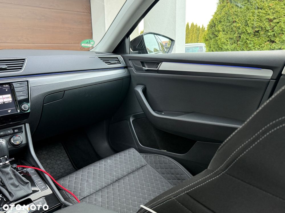 Skoda Superb 2.0 TSI 4x4 DSG Style - 20