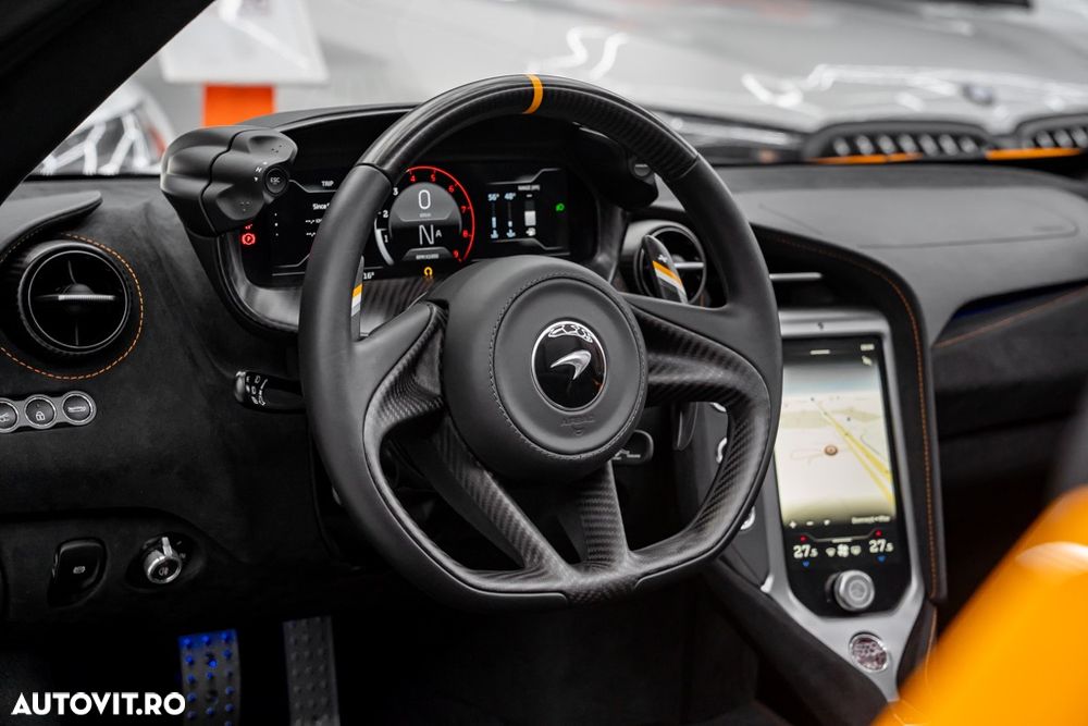 McLaren 750S Spider - 30